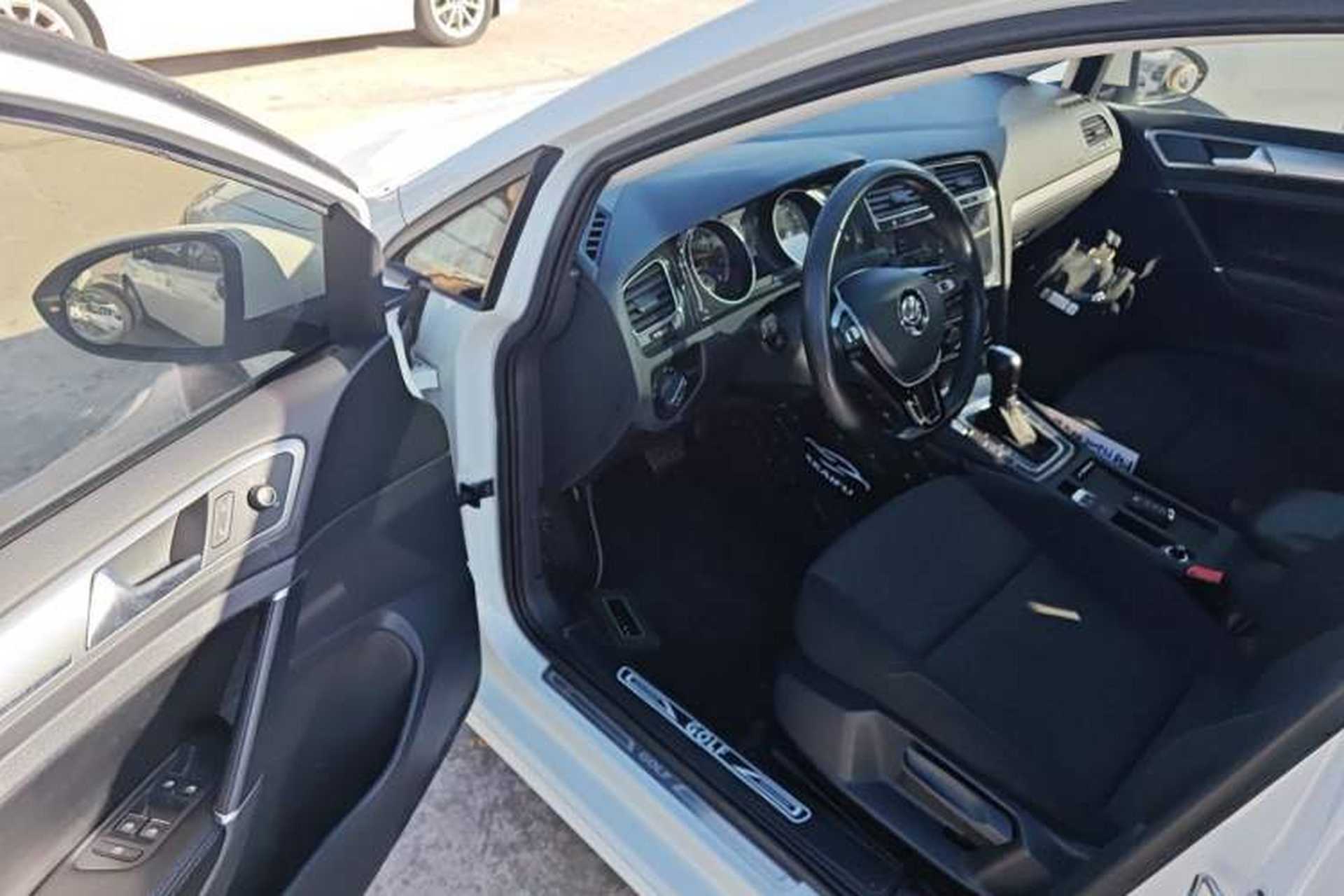 Used Volkswagen Golf 2020 Zhiai Edition 200TSI DSG Comfortable & Ambitious Version Driver Seat