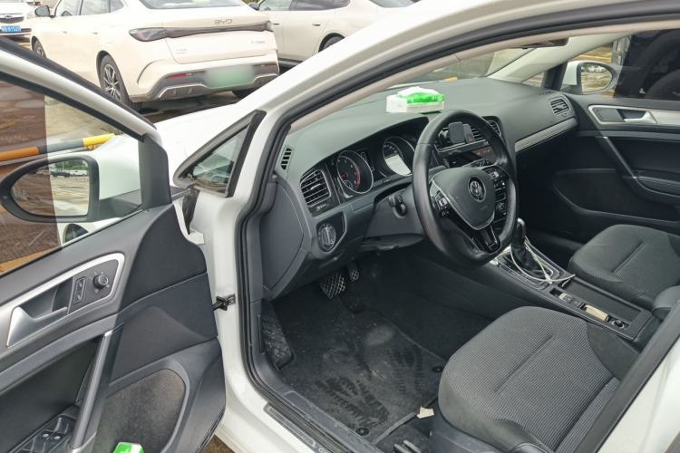 Used Volkswagen Golf 2020 Zhiai Edition 280TSI DSG Comfort Model Driver Seat