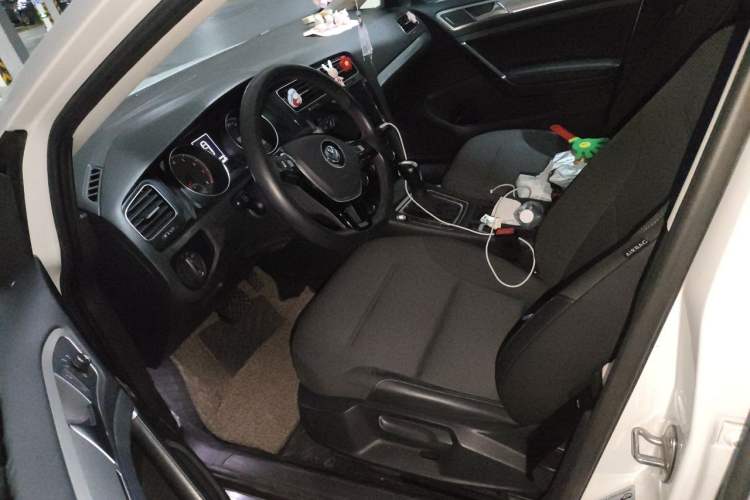Used Volkswagen Golf 2020 Zhiai Edition 280TSI DSG Comfort Model Driver Seat