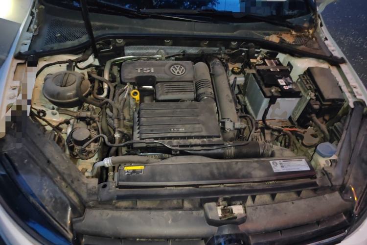 Used Volkswagen Golf 2020 280TSI DSG Luxury Edition Engine Bay