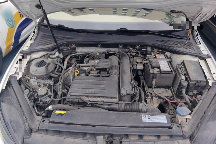Used Volkswagen Golf 2020 Zhiai Edition 280TSI DSG Comfort Model Engine Bay