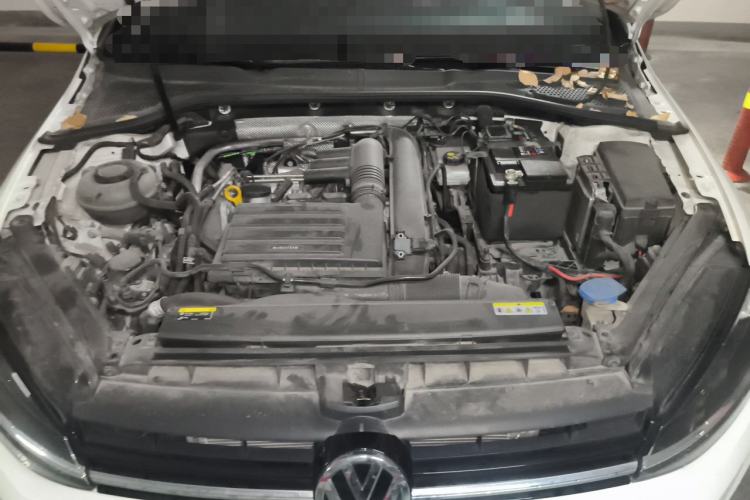 Used Volkswagen Golf 2020 Zhiai Edition 280TSI DSG Comfort Model Engine Bay