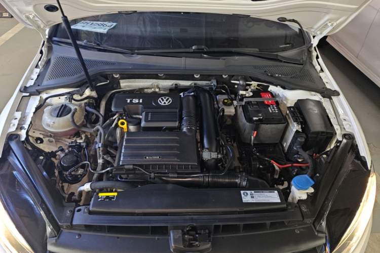 Used Volkswagen Golf 2020 280TSI DSG Comfort Version Engine Bay