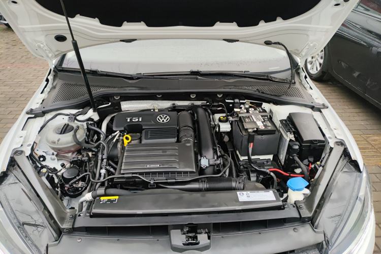 Used Volkswagen Golf 2020 200TSI DSG Comfortable and Ambitious Edition Engine Bay