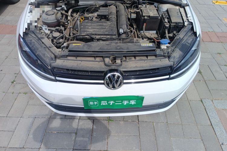 Used Volkswagen Golf 2020 Zhiai Edition 280TSI DSG Luxury Model Engine Bay