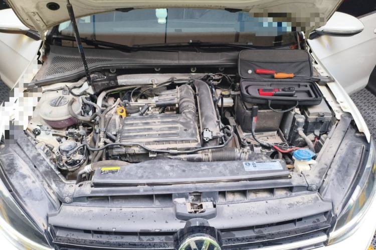 Used Volkswagen Golf 2020 Zhiai Edition 280TSI DSG Comfort Model Engine Bay