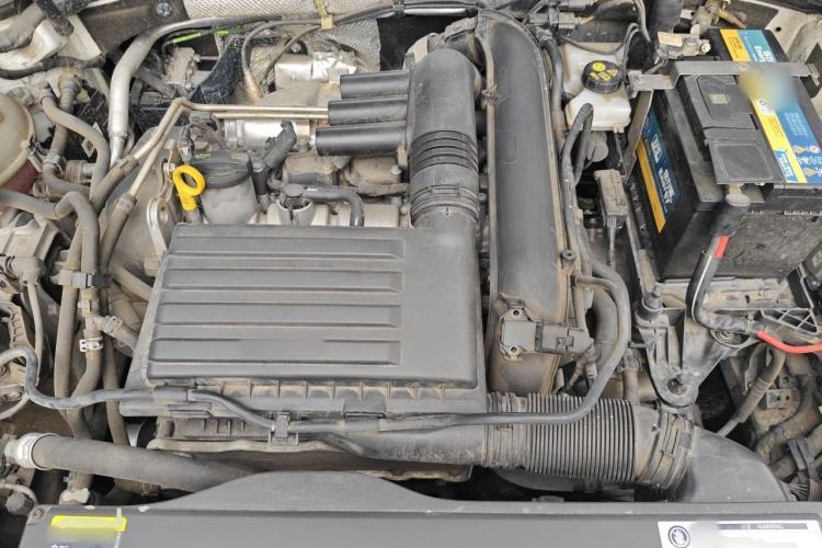 Used Volkswagen Golf 2020 Zhiai Edition 280TSI DSG Comfort Model Engine Bay