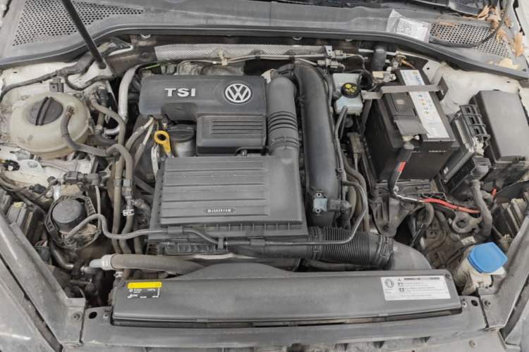 Used Volkswagen Golf 2020 280TSI DSG Comfort Version Engine Bay