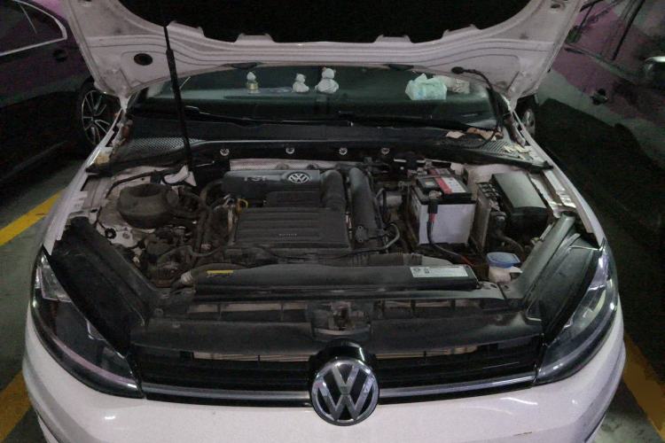 Used Volkswagen Golf 2020 280TSI DSG Comfort Version Engine Bay