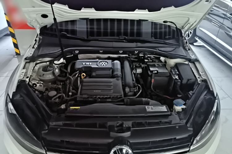 Used Volkswagen Golf 2020 200TSI DSG Comfortable and Ambitious Edition Engine Bay