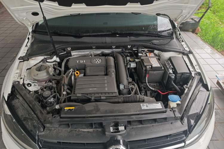 Used Volkswagen Golf 2020 280TSI DSG Comfort Version Engine Bay