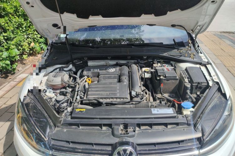 Used Volkswagen Golf 2020 200TSI DSG Comfortable and Ambitious Edition Engine Bay