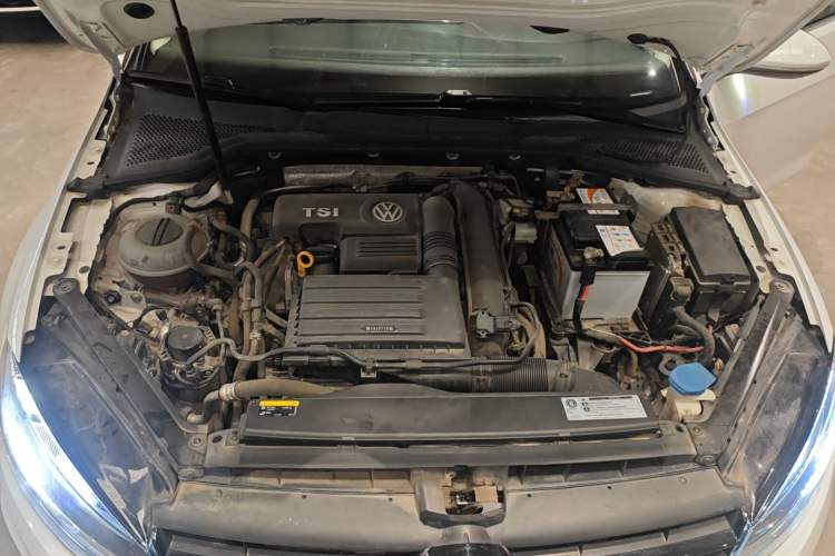 Used Volkswagen Golf 2020 280TSI DSG Comfort Version Engine Bay