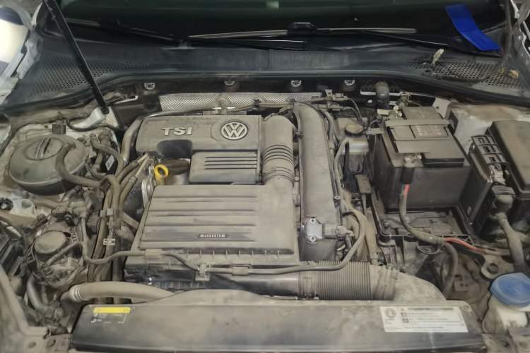 Used Volkswagen Golf 2020 280TSI DSG Comfort Version Engine Bay