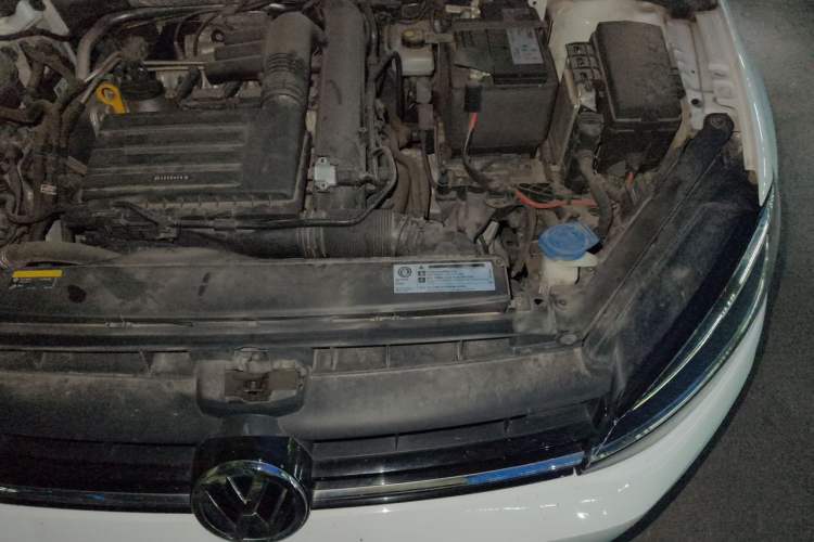 Used Volkswagen Golf 2020 280TSI DSG Comfort Version Engine Bay Left