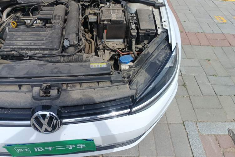 Used Volkswagen Golf 2020 Zhiai Edition 280TSI DSG Luxury Model Engine Bay Left