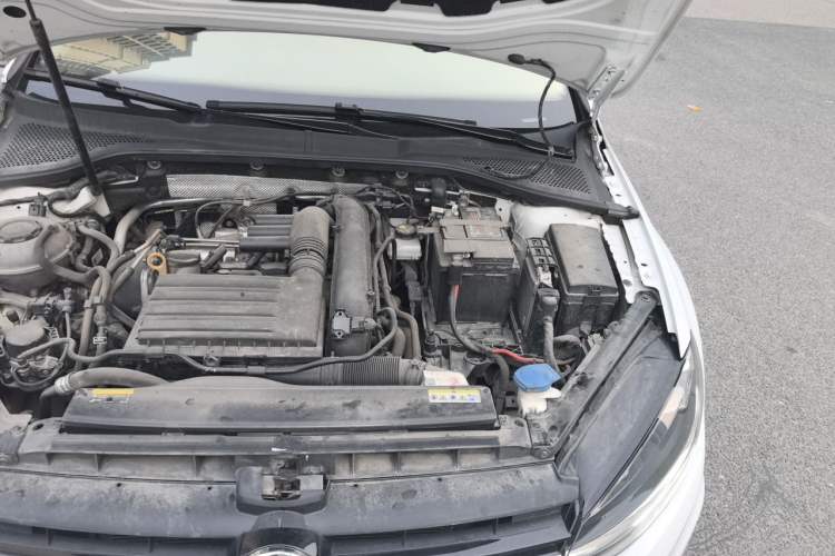 Used Volkswagen Golf 2020 Zhiai Edition 280TSI DSG Comfort Model Engine Bay Left