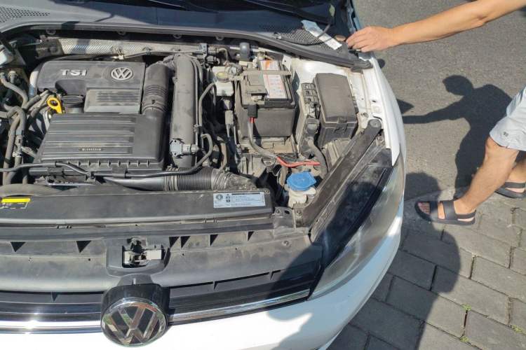 Used Volkswagen Golf 2020 280TSI DSG Comfort Version Engine Bay Left