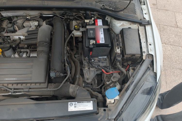 Used Volkswagen Golf 2020 Zhiai Edition 280TSI DSG Luxury Model Engine Bay Left