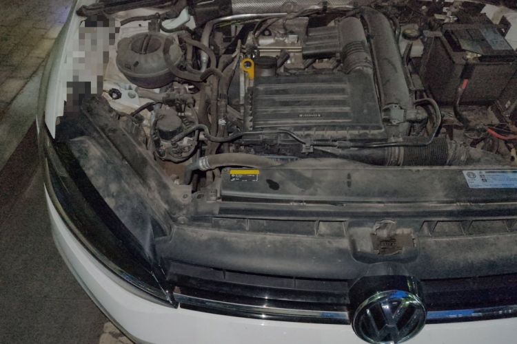 Used Volkswagen Golf 2020 280TSI DSG Comfort Version Engine Bay Right
