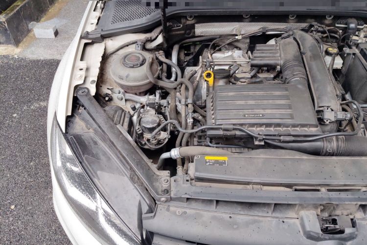 Used Volkswagen Golf 2020 Zhiai Edition 280TSI DSG Comfort Model Engine Bay Right