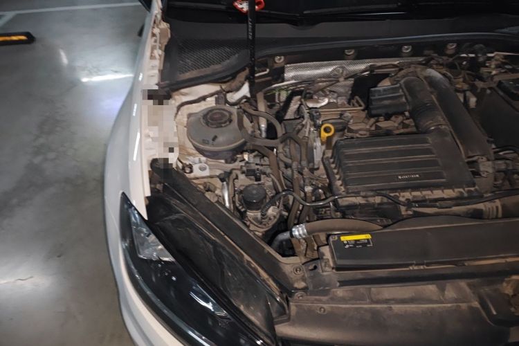 Used Volkswagen Golf 2020 280TSI DSG Comfort Version Engine Bay Right