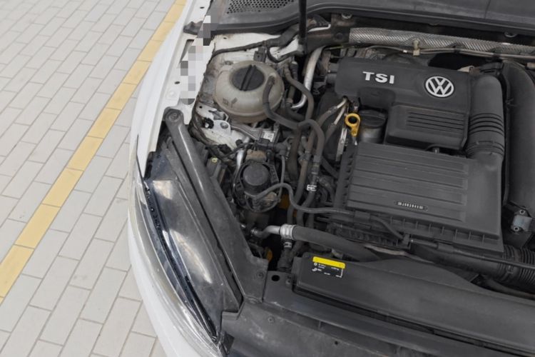 Used Volkswagen Golf 2020 280TSI DSG Comfort Version Engine Bay Right