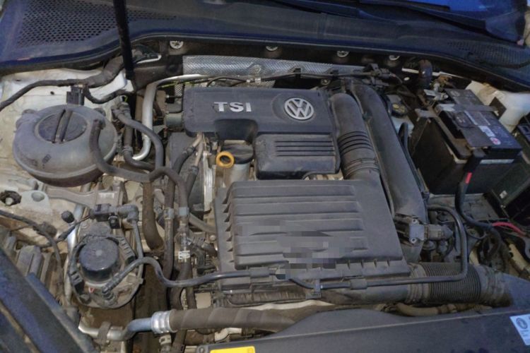 Used Volkswagen Golf 2020 280TSI DSG Comfort Version Engine Bay Right