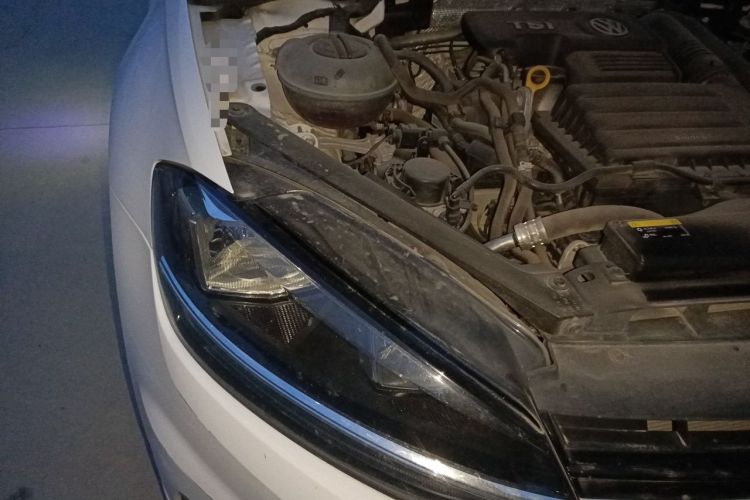 Used Volkswagen Golf 2020 280TSI DSG Comfort Version Engine Bay Right