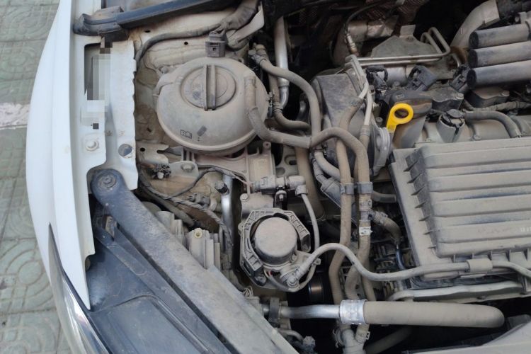 Used Volkswagen Golf 2020 Zhiai Edition 280TSI DSG Comfort Model Engine Bay Right