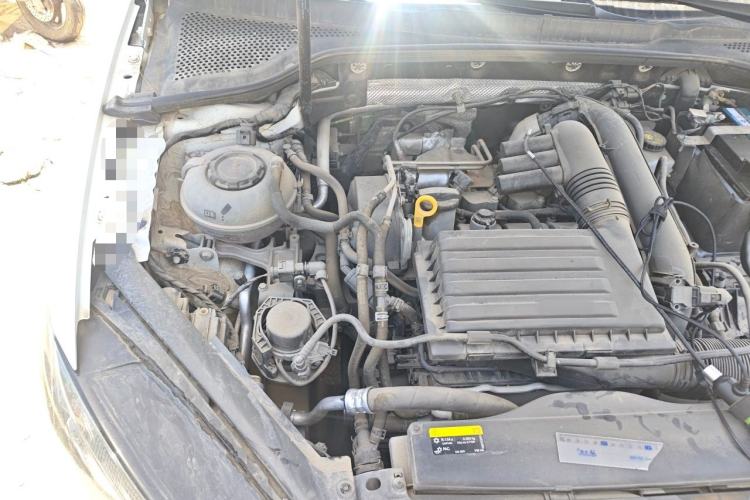 Used Volkswagen Golf 2020 Zhiai Edition 280TSI DSG Comfort Model Engine Bay Right