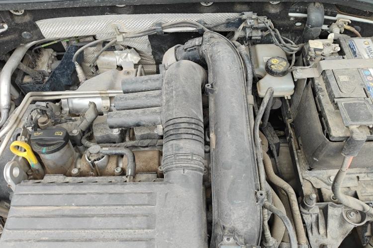 Used Volkswagen Golf 2020 Zhiai Edition 280TSI DSG Luxury Model Engine Bay