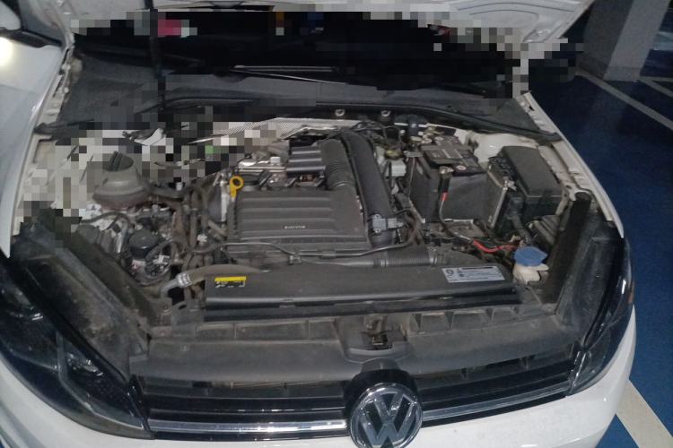Used Volkswagen Golf 2020 280TSI DSG Luxury Edition Engine Bay
