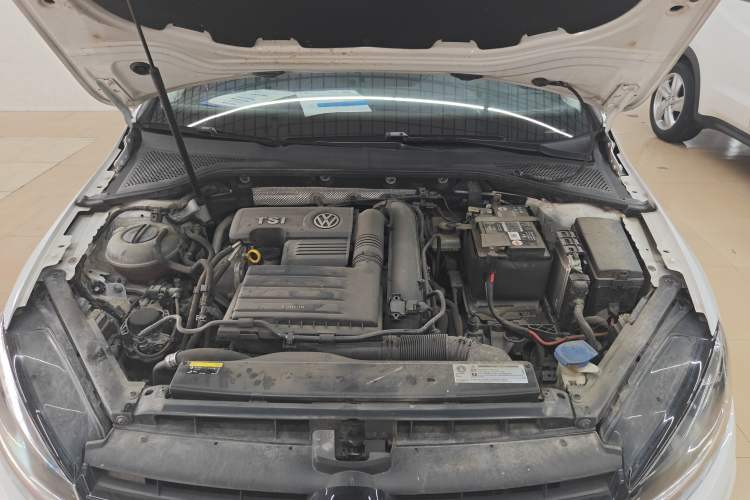 Used Volkswagen Golf 2020 280TSI DSG Comfort Version Engine Bay