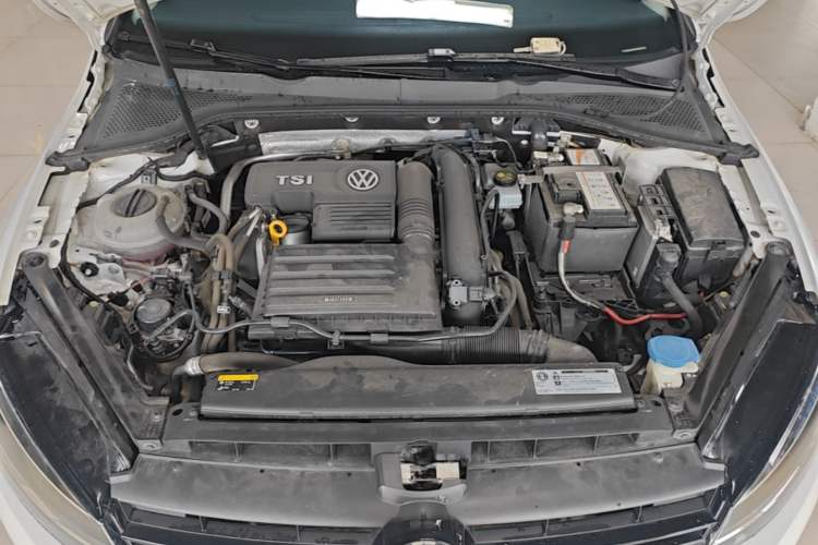 Used Volkswagen Golf 2020 280TSI DSG Comfort Version Engine Bay