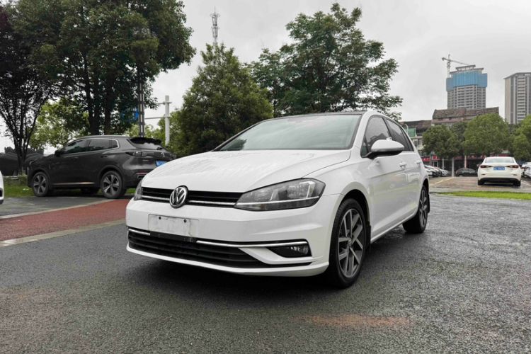 Used Volkswagen Golf 2020 Zhiai Edition 280TSI DSG Comfort Model Exterior 1