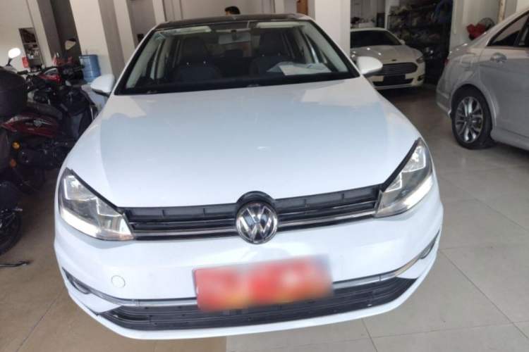 Used Volkswagen Golf 2020 200TSI DSG Comfortable and Ambitious Edition Exterior 1