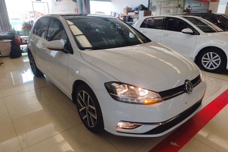 Used Volkswagen Golf 2020 Zhiai Edition 200TSI DSG Comfortable & Ambitious Version Exterior 1