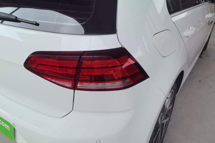 Used Volkswagen Golf 2020 Zhiai Edition 280TSI DSG Comfort Model Exterior 1
