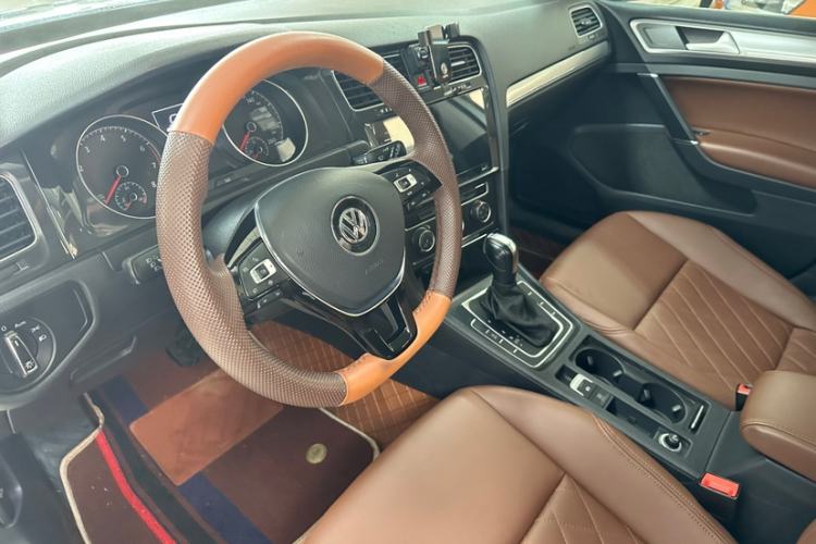 Used Volkswagen Golf 2020 200TSI DSG Comfortable and Ambitious Edition Exterior 13