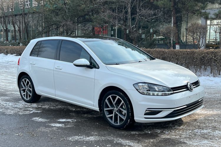 Used Volkswagen Golf 2020 280TSI DSG Comfort Version Exterior 2