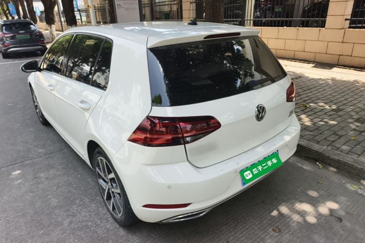 Used Volkswagen Golf 2020 Zhiai Edition 280TSI DSG Luxury Model Exterior 2