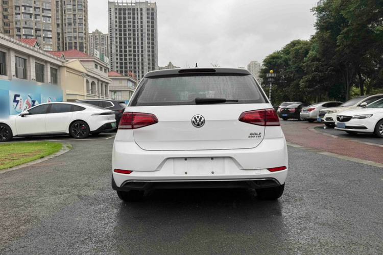 Used Volkswagen Golf 2020 Zhiai Edition 280TSI DSG Comfort Model Exterior 2