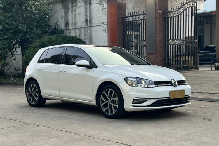 Used Volkswagen Golf 2020 280TSI DSG Comfort Version Exterior 2