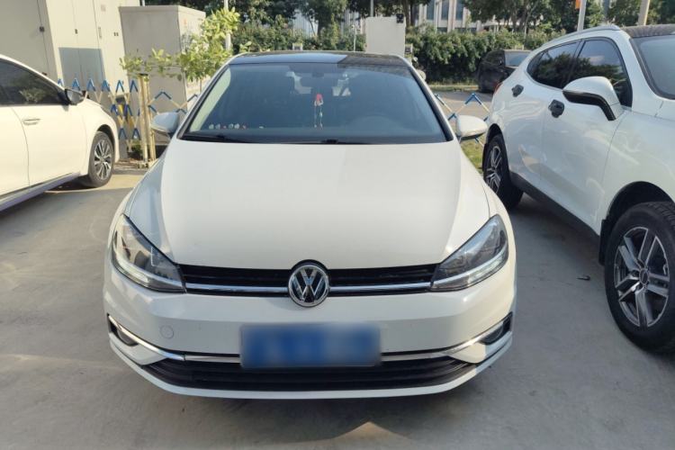 Used Volkswagen Golf 2020 280TSI DSG Luxury Edition Exterior 2