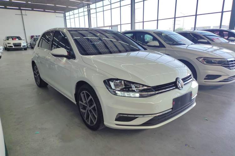 Used Volkswagen Golf 2020 280TSI DSG Comfort Version Exterior 2