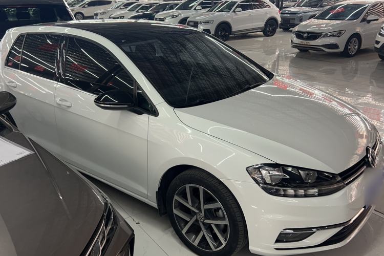 Used Volkswagen Golf 2020 280TSI DSG Comfort Version Exterior 2