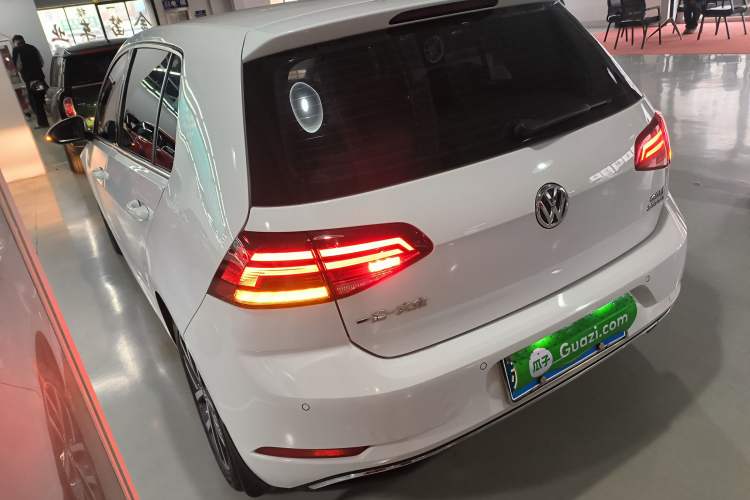 Used Volkswagen Golf 2020 Zhiai Edition 280TSI DSG Comfort Model Exterior 2