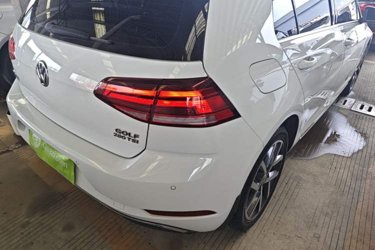 Used Volkswagen Golf 2020 Zhiai Edition 280TSI DSG Comfort Model Exterior 3