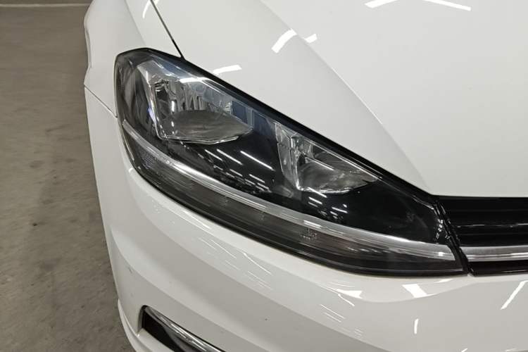 Used Volkswagen Golf 2020 280TSI DSG Comfort Version Exterior 3
